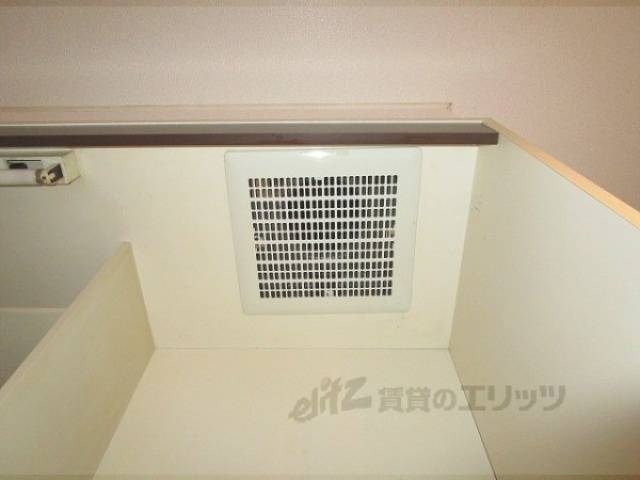 キッチン　換気扇