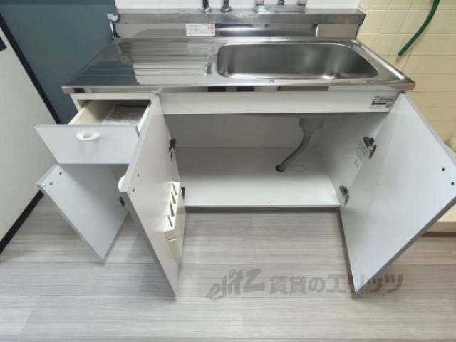 キッチン　下部収納