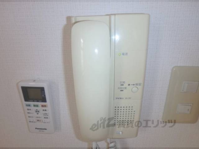 ドアフォン