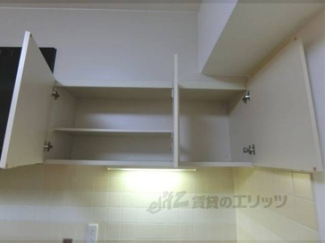 キッチン　収納