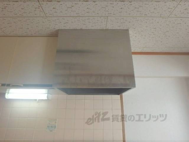 キッチン　換気扇