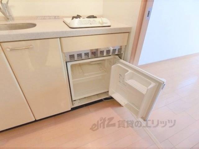 冷蔵庫置場　ミニ冷蔵庫