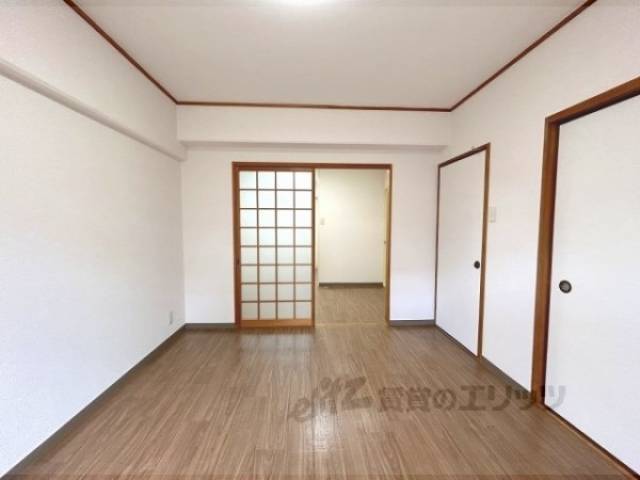 洋室
