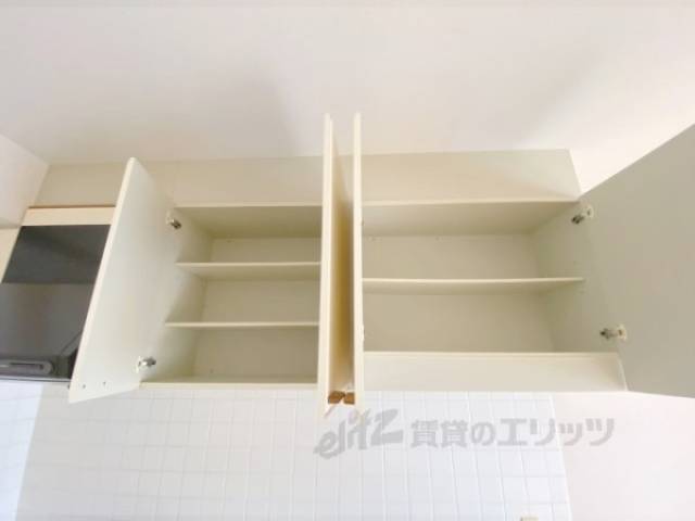 キッチン 収納