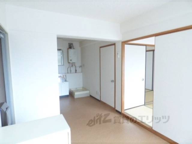 リビング　ダイニング