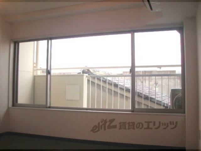 居室　窓