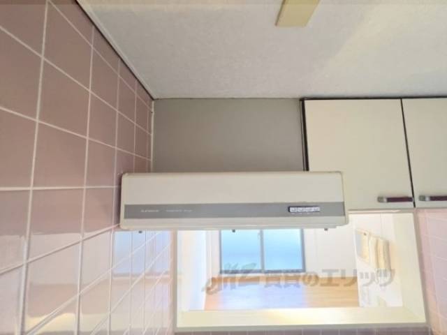 キッチン　換気扇