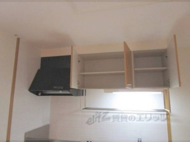 キッチン　収納