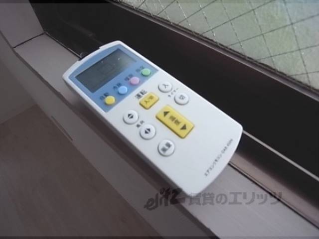 エアコン　リモコン