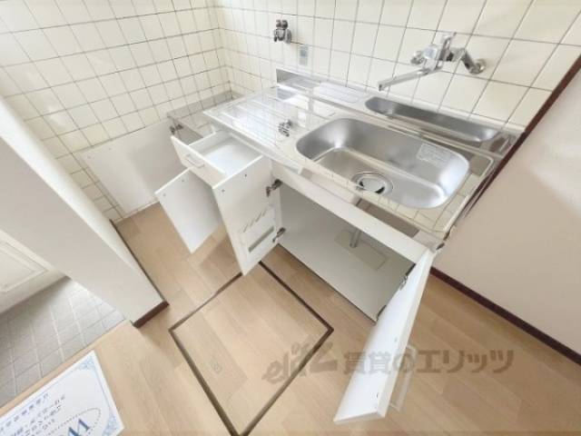 キッチン　下部収納