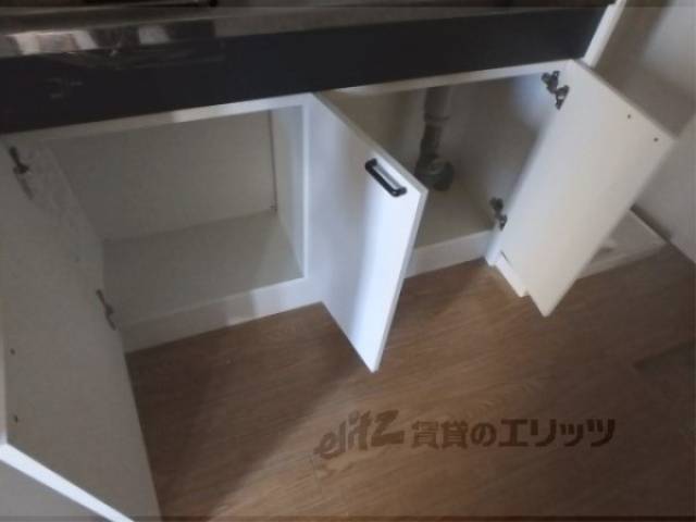 キッチン　キッチン下部収納