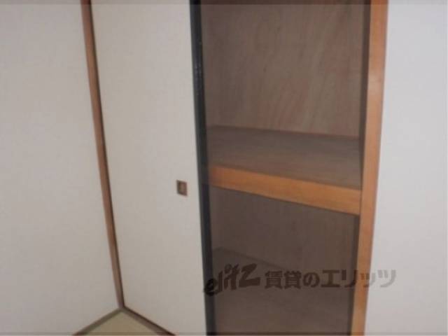 収納　和室北側