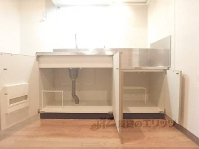 キッチン　収納