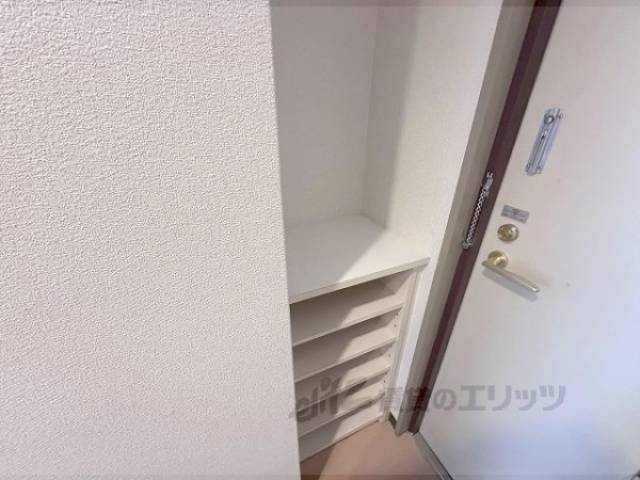 下駄箱　上部スペースあり