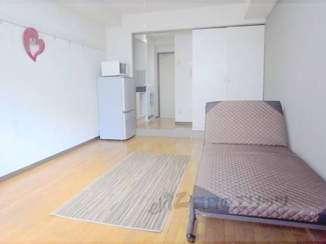 居室　きれいなお部屋です。