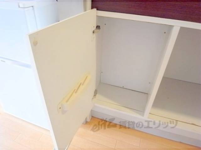 キッチン　下部収納