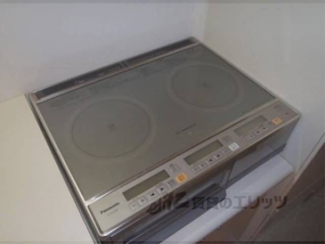 キッチン　2口ＩＨコンロ