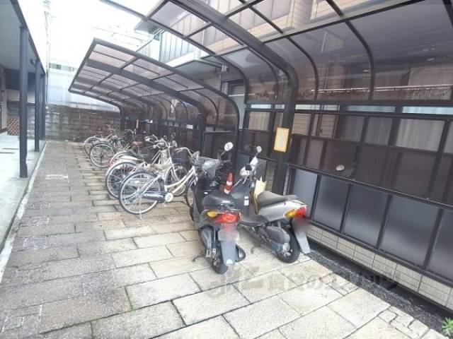 駐輪場