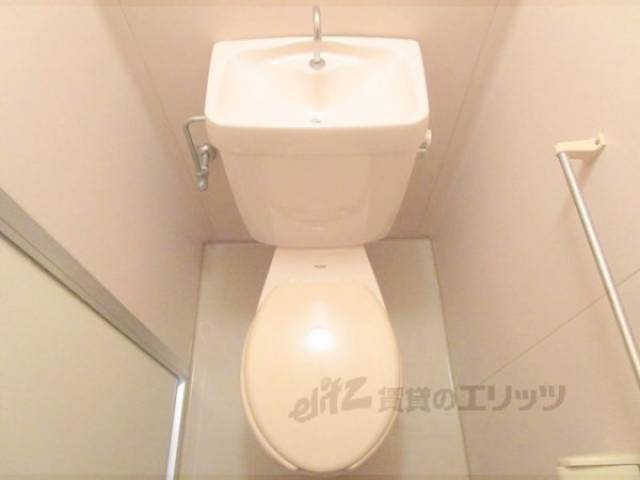 トイレ　収納