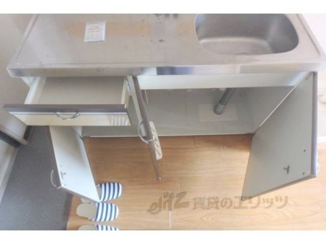 キッチン　収納下部