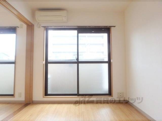 洋室　明るい居室です。