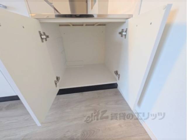 キッチン　キッチン下部収納