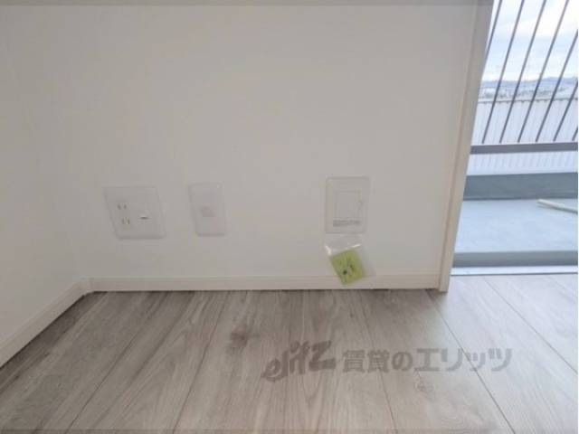 洋室　コンセント