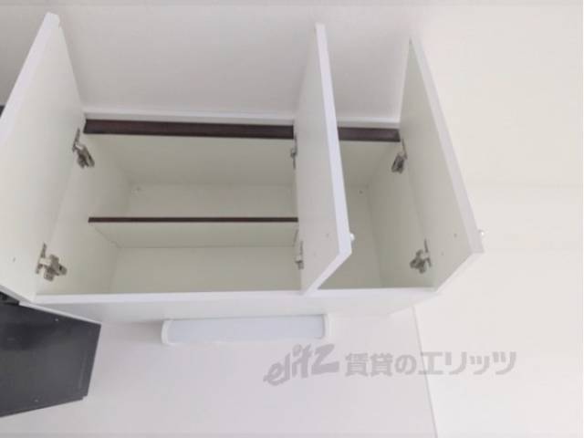 キッチン　キッチン上部棚