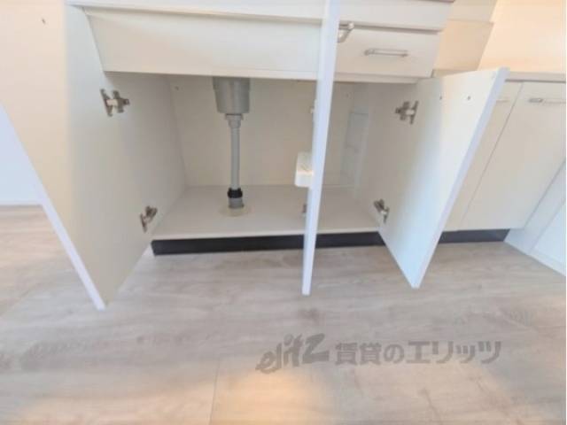 キッチン　キッチン下部収納