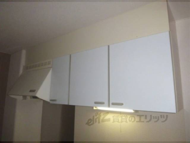 キッチン　キッチン上部棚