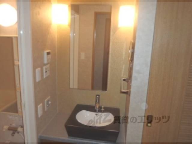 洗面所　独立洗面台