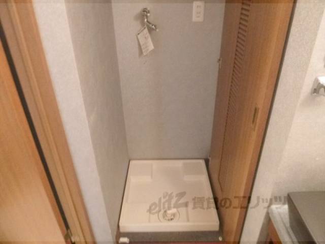 洗濯機置場　洗濯機隠せます・