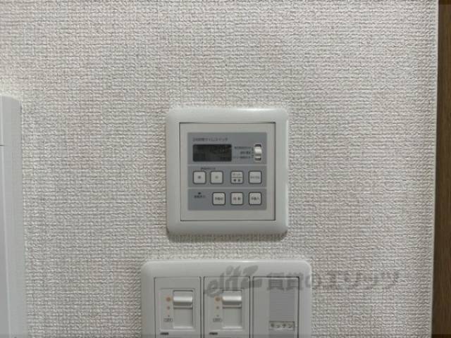 給湯器リモコン