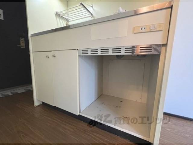 キッチン　収納