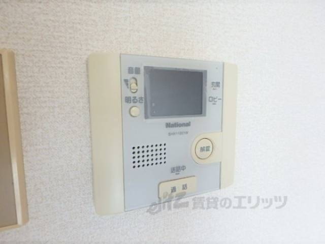 玄関モニター