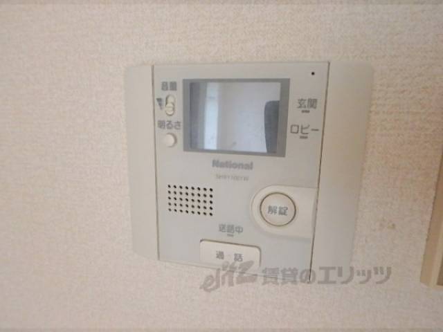 玄関モニター