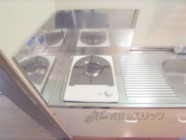 キッチン　コンロ