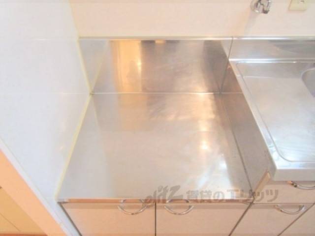 キッチン　コンロ置き場