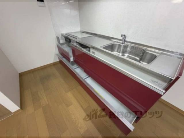 キッチン　下部収納