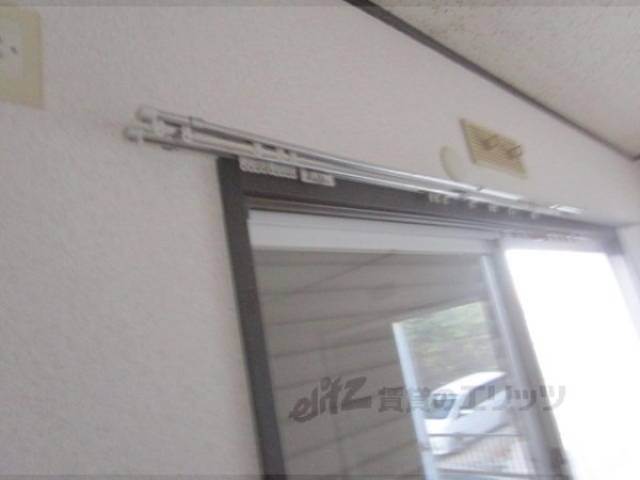 カーテンレール