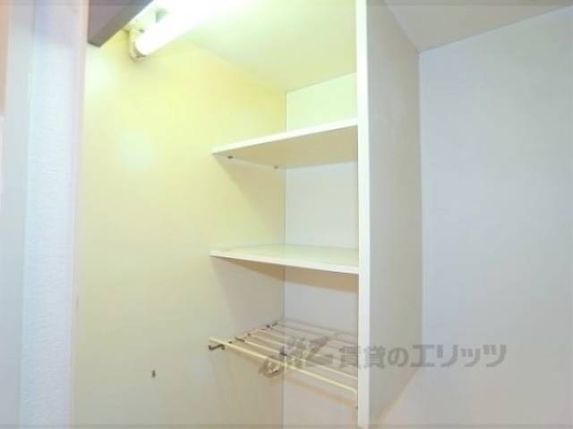 キッチン　収納