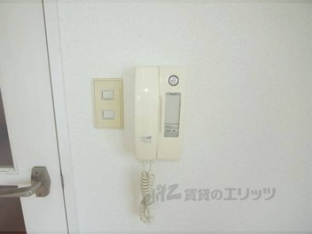 インターホン