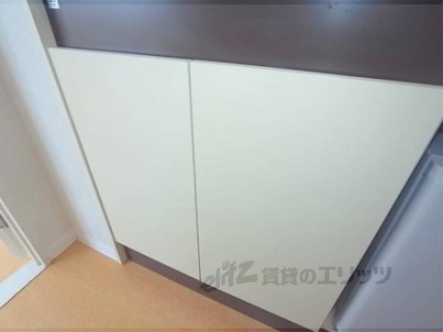 キッチン　収納