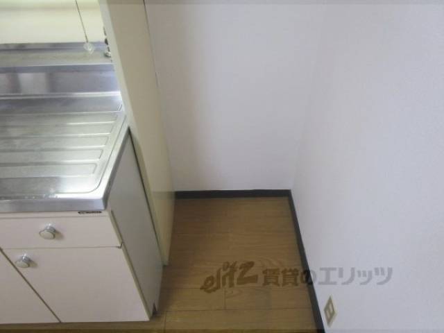 冷蔵庫置場