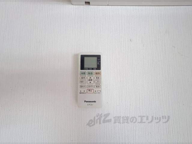 エアコン　リモコン