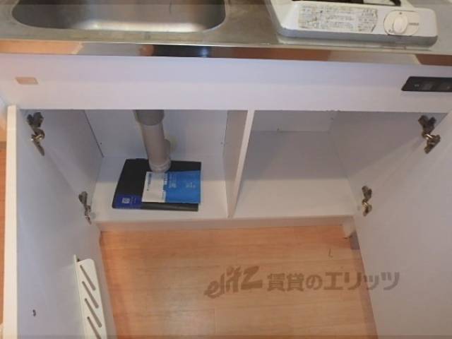 キッチン　収納