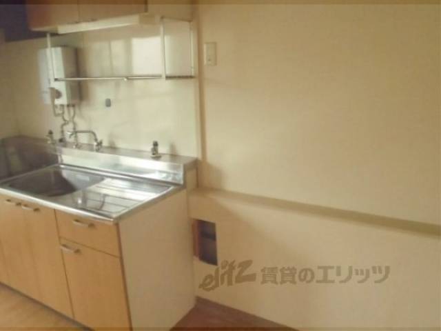 冷蔵庫置場