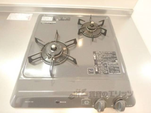 キッチン　ガス２口コンロ