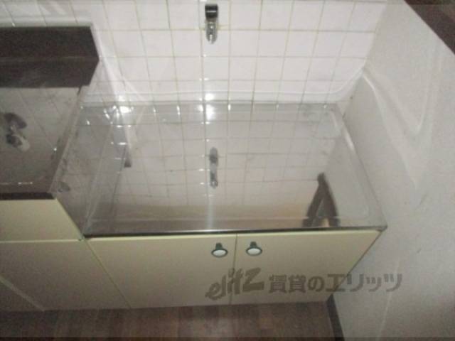 キッチン　コンロ置き場