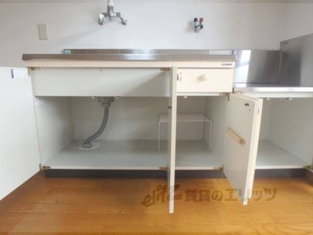 キッチン　収納